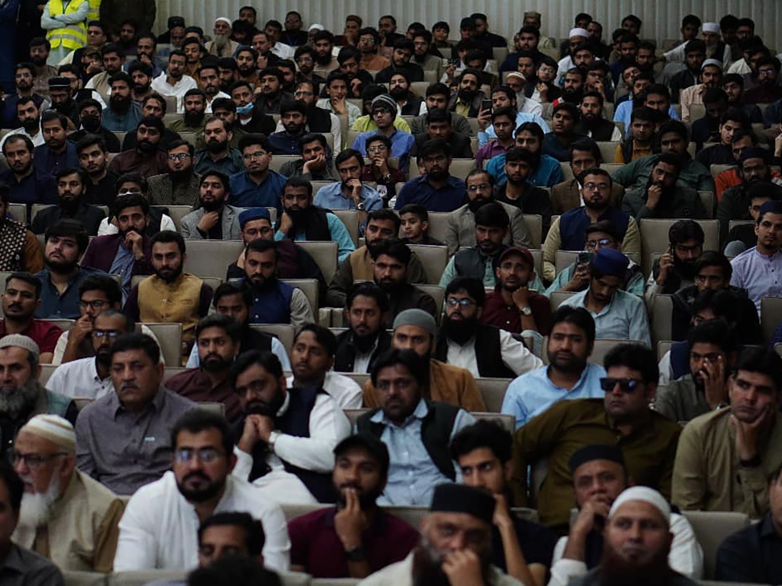 Full crowd view at Uswah Program held at Sheikh Zayed Islamic Department, Lahore